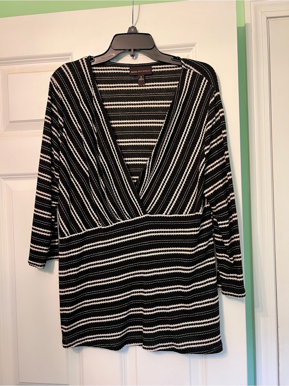Dana Buchman Black & White Striped Women's Shirt